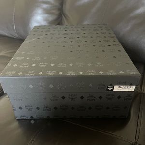 NIB MCM MEX Men sneakers sz 9